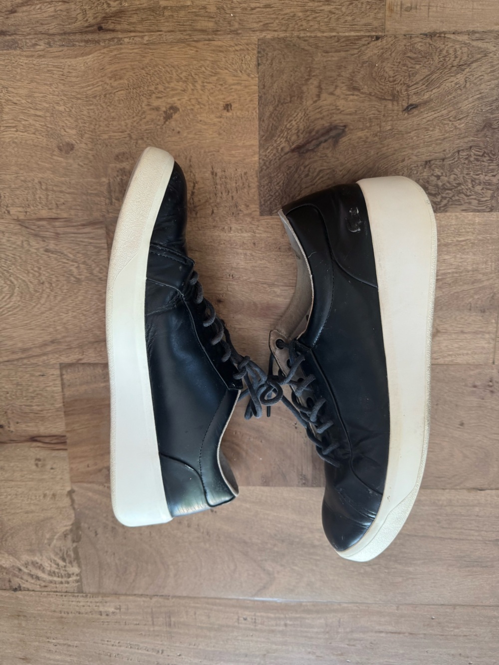 Lacoste Rochelle lace 316 Black Leather Low-Top Sneakers Platform Sole sz 6.5